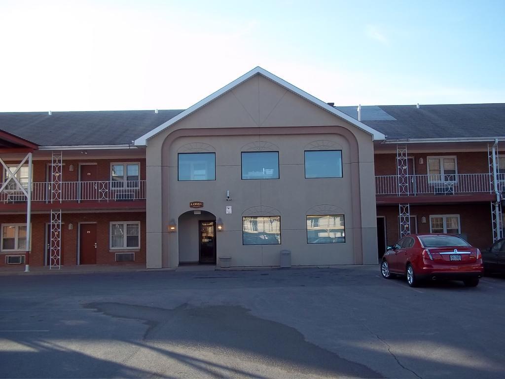 Econo Lodge Williamsport Εξωτερικό φωτογραφία