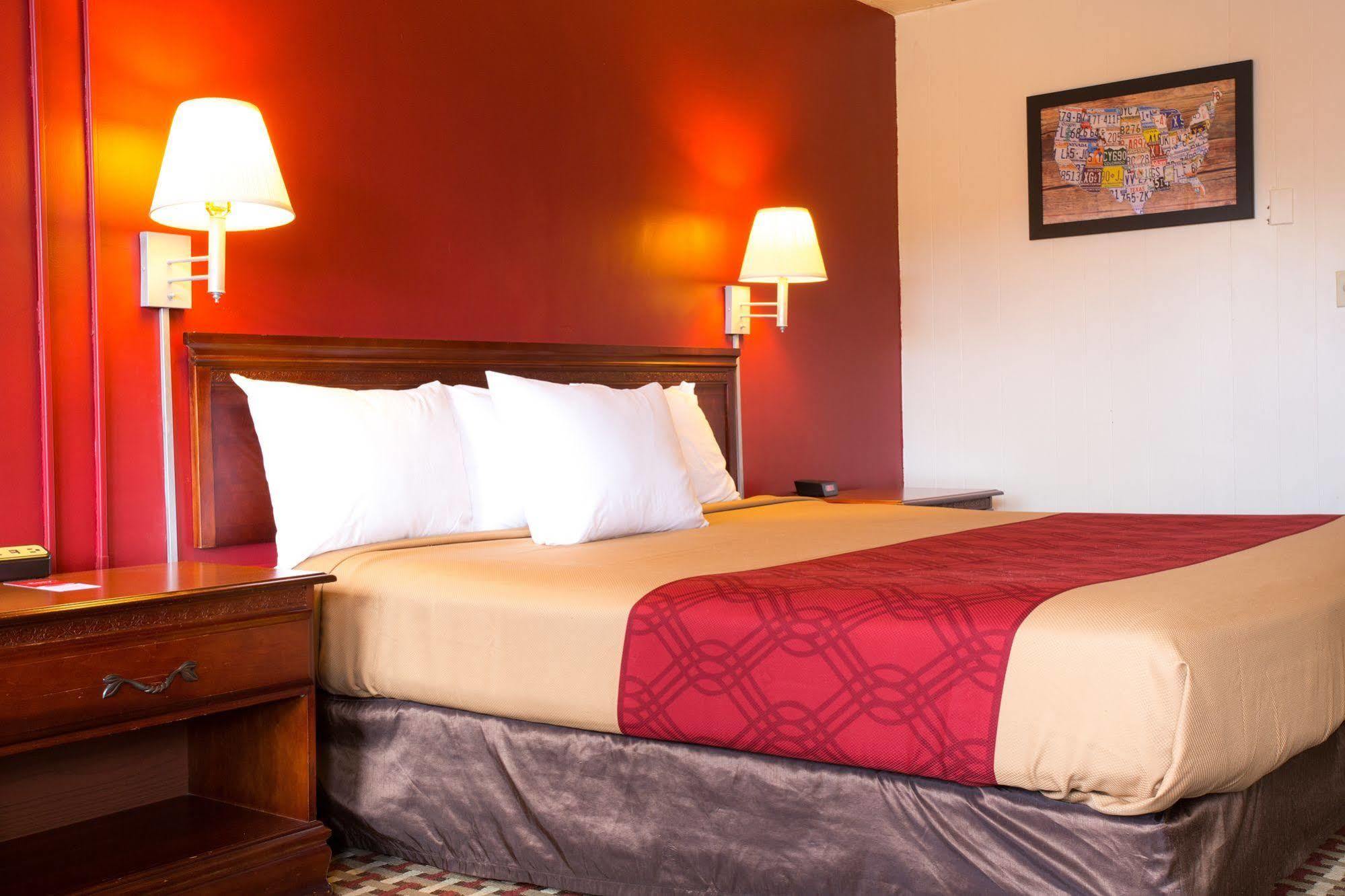 Econo Lodge Williamsport Εξωτερικό φωτογραφία