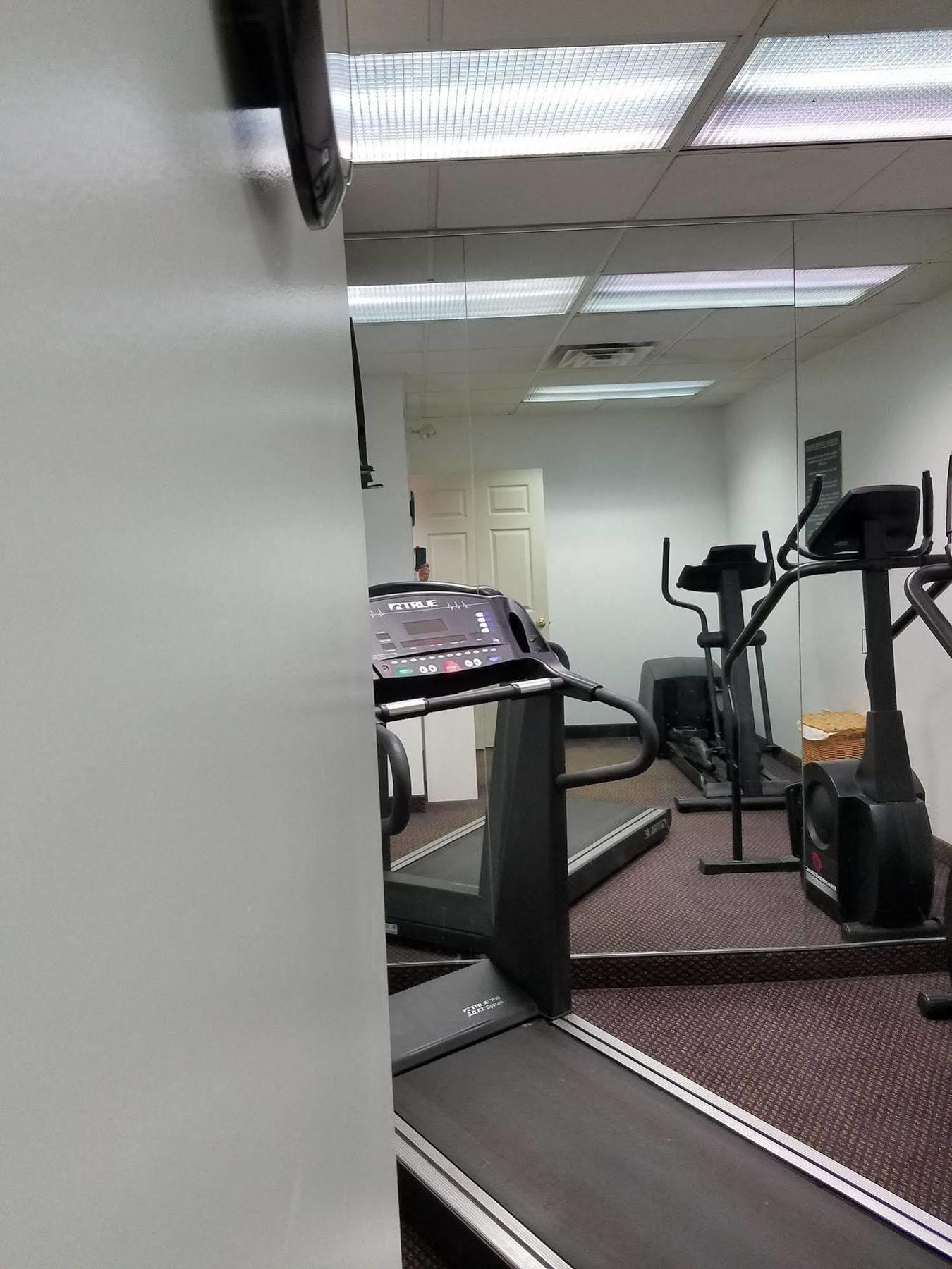 Econo Lodge Williamsport Εξωτερικό φωτογραφία